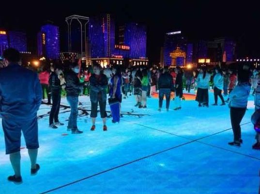 Этап приведенный концерта танцплощадки RGB 3IN1 на открытом воздухе привел ODM экрана AC220V IP65